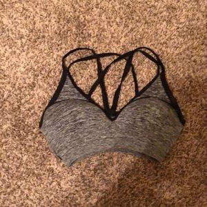 Padded sports bra!!